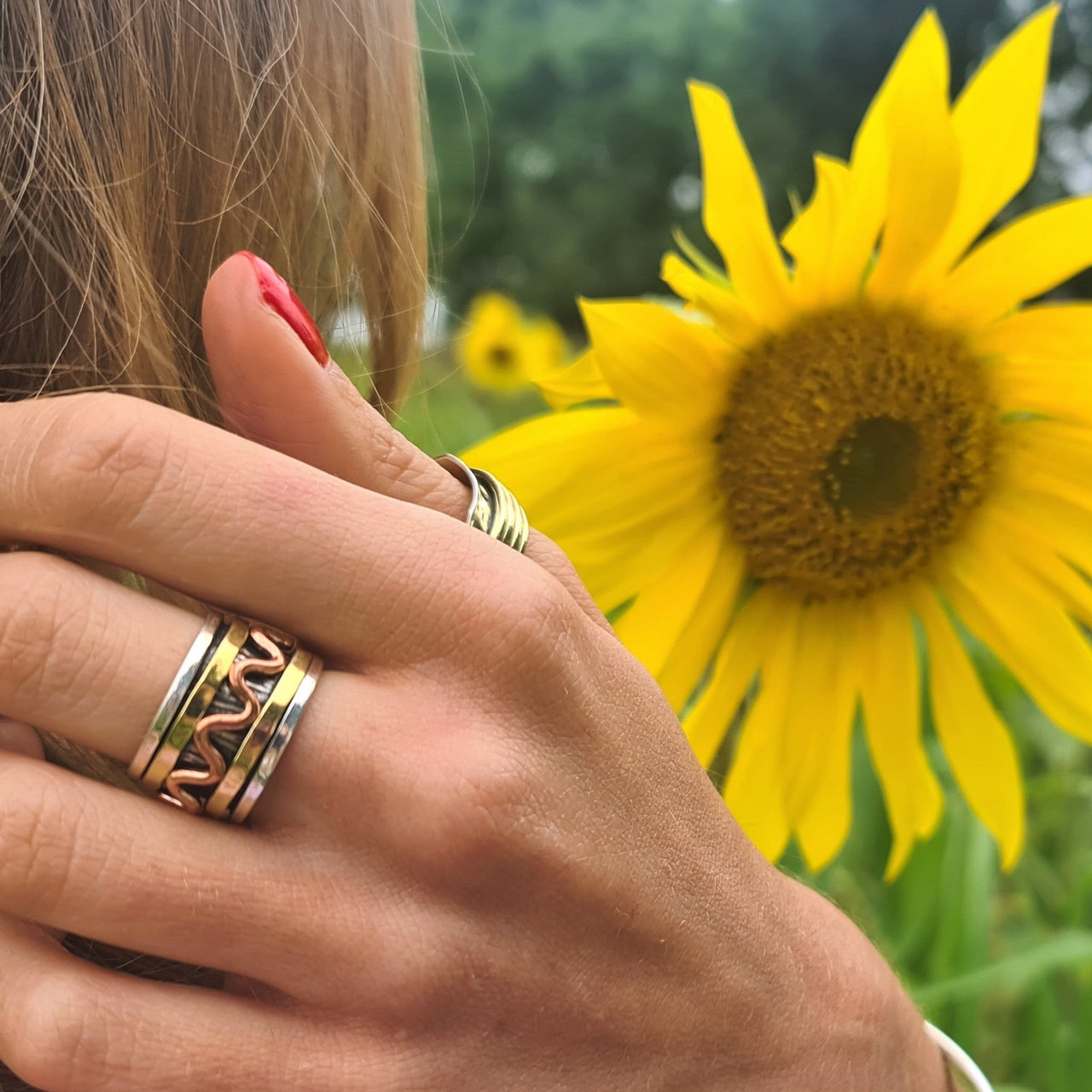 | Spinner Ring |