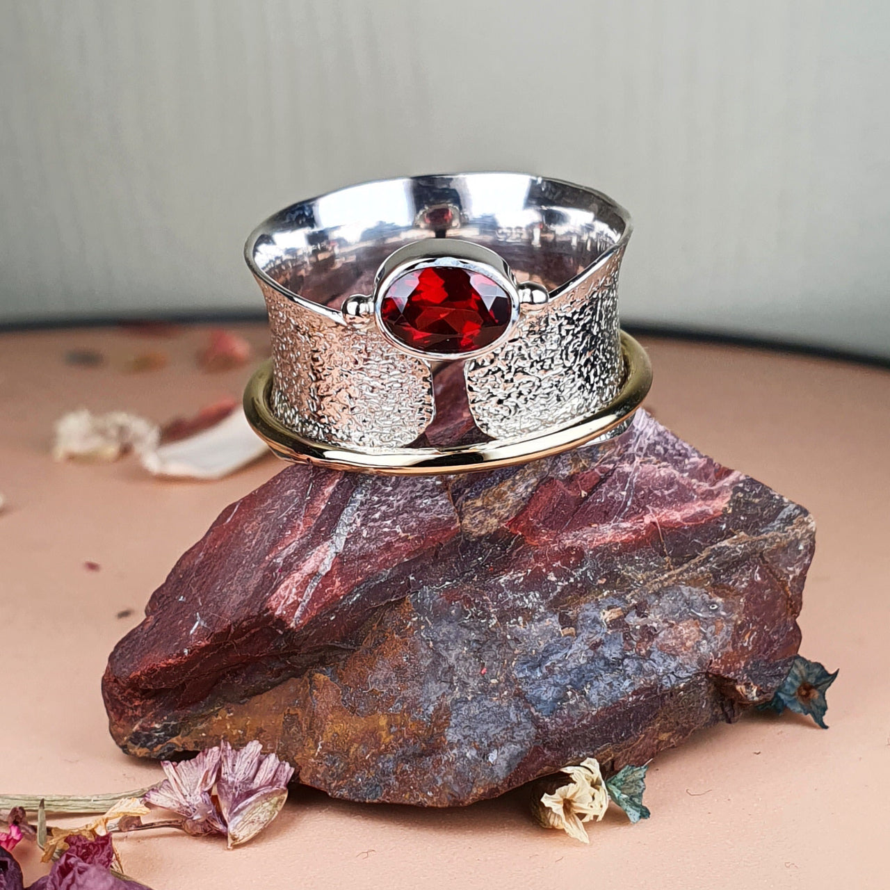 garnet gemstone spinner ring january birthstone