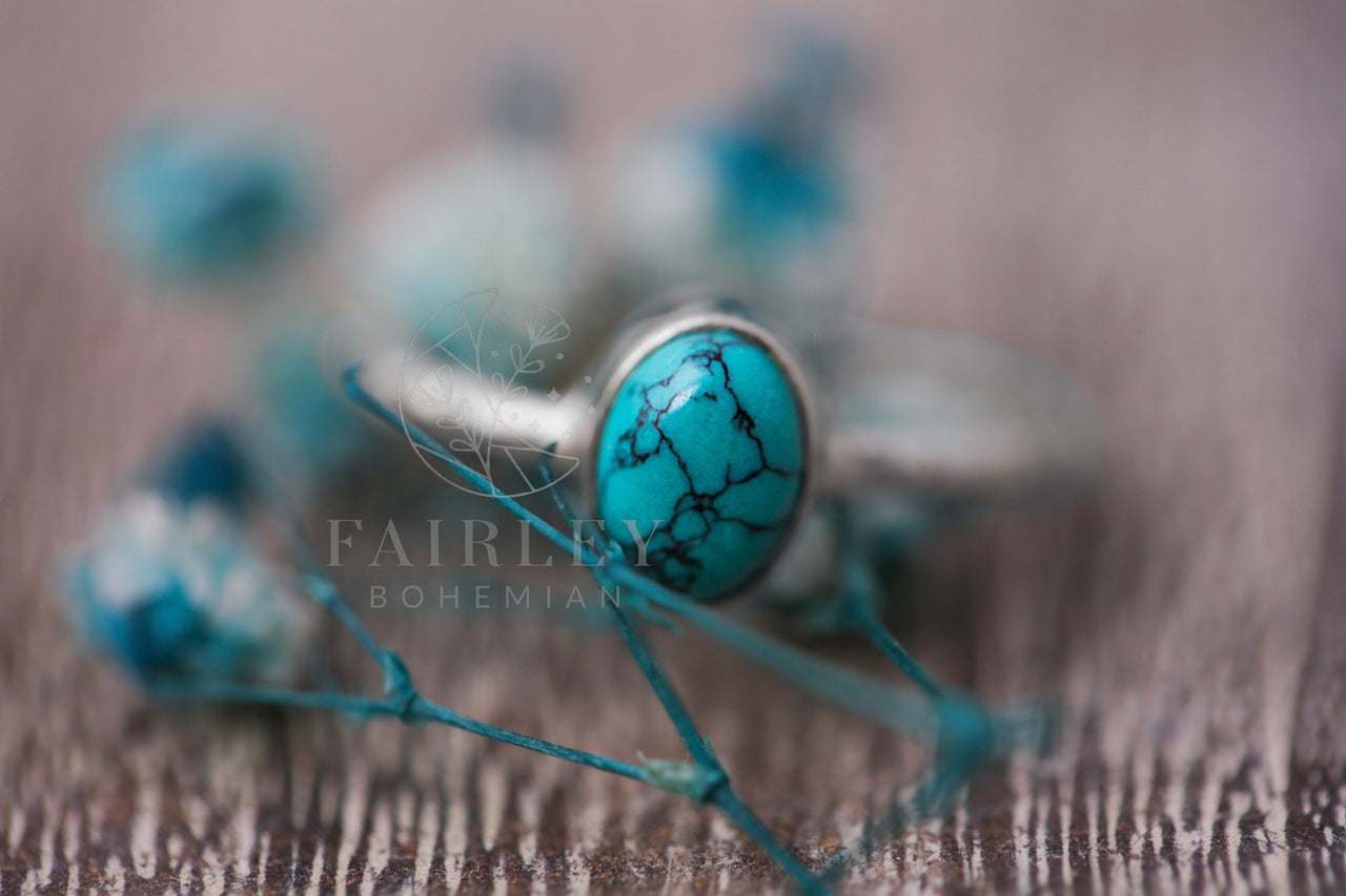 Turquoise adjustable gemstone ring